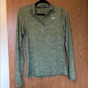 Nike half zip- women’s- green